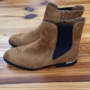 Nine West Tan Suede Ankle Boots Never Worn size Women’s 10